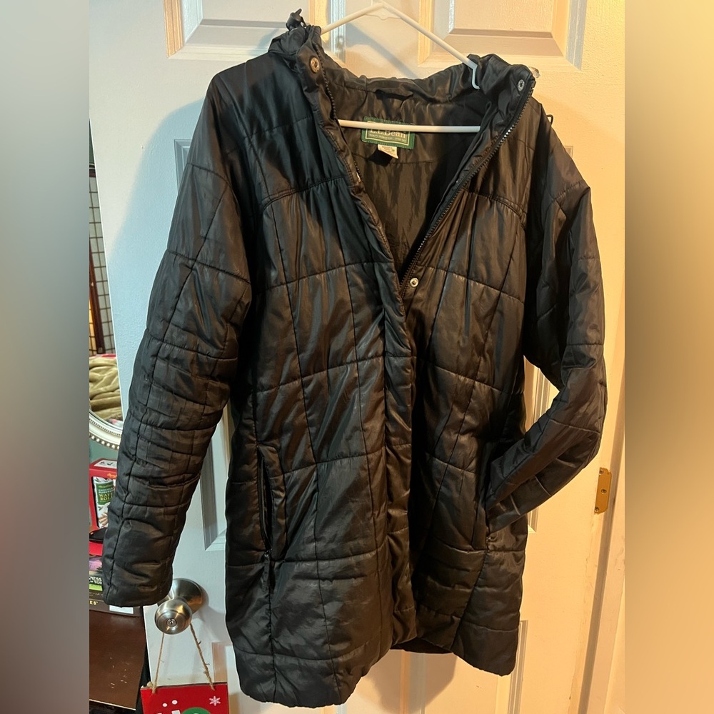 L.L. Bean Women's Black Puffer Jacket